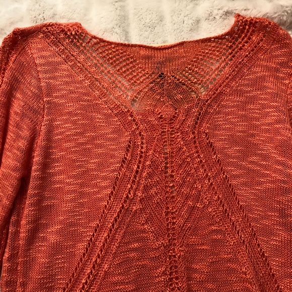 Sweater - Picture 6 of 6